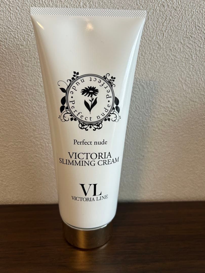 Victoria スリミングクリーム240g サロン専売品 ビクトリア スリミングクリーム | Mother Leaf Shop