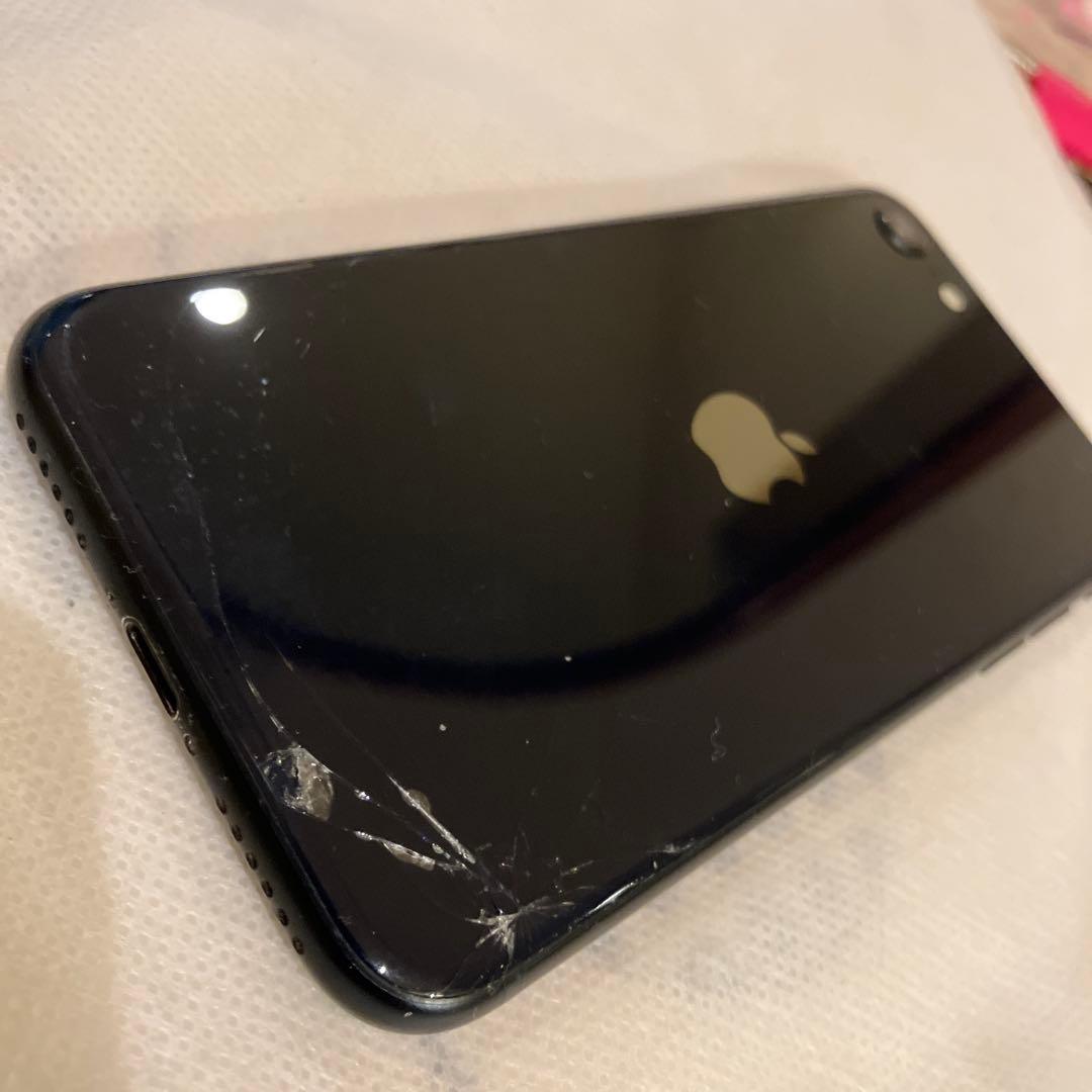 Apple iPhone se3 第3世代ブラックsimフリー64GB - メルカリ