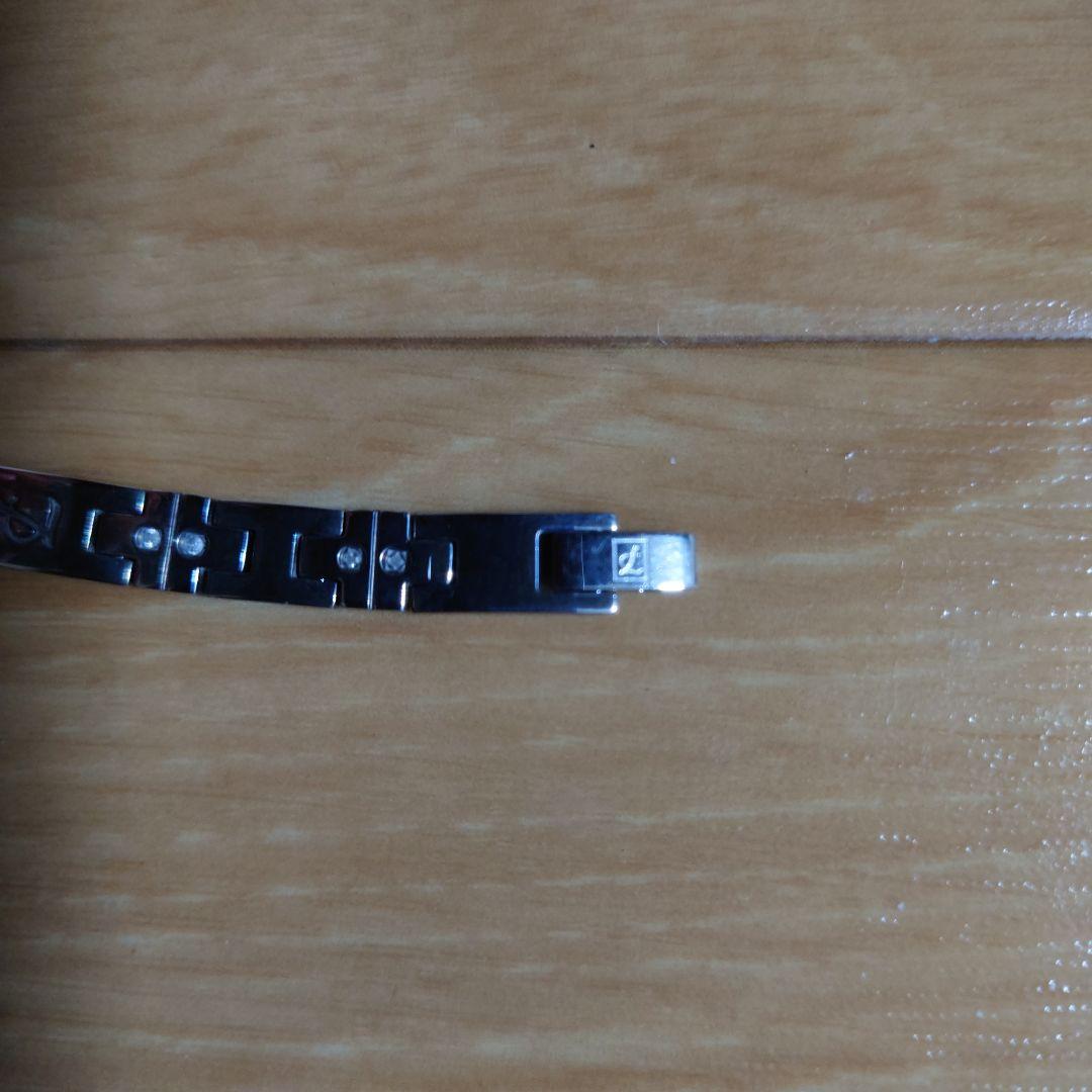 プチシルマのジュエリーコレクション ハンドレッドシルマ クロスクロス