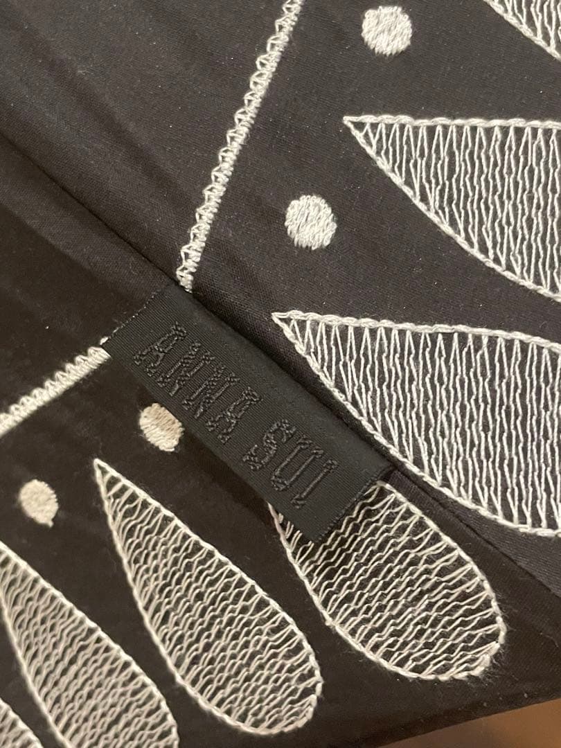 ANNA SUI アナ・スイ 刺繍パゴダ日傘 - メルカリ