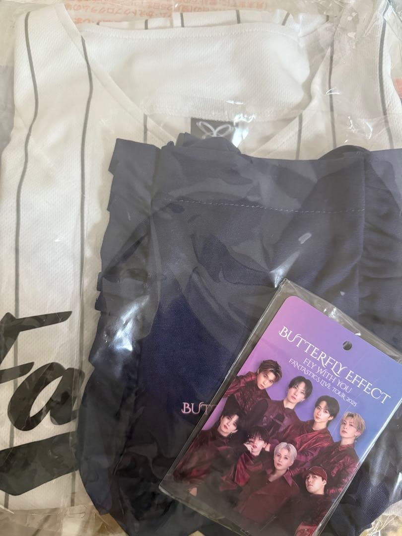 FANTASTICS ファンタ アプグレ プレミアムチケット グッズ LDHはプレミアムチケット(オリジナルグッズ付き)がもう当たり前