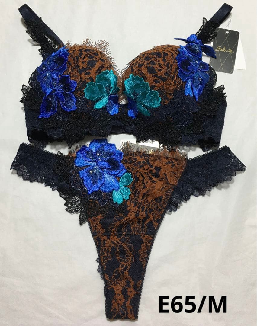 新品　ワコール　サルート 69G 店舗限定　ブラジャー E65 ソングM 新品】wacoal サルート 69 ブラ ソングセット G65M WI ワコール salute