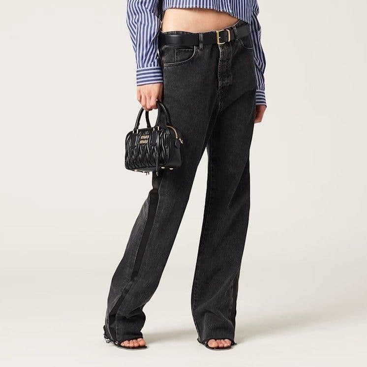 miumiu ミュウミュウ ライン デニム ブラック 27サイズ - メルカリ