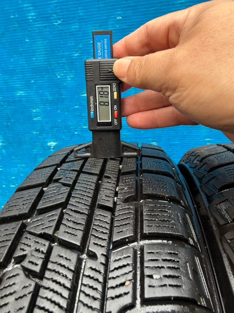 d*9様 YOKOHAMA iceGUARD スタッドレス 155/65/R14