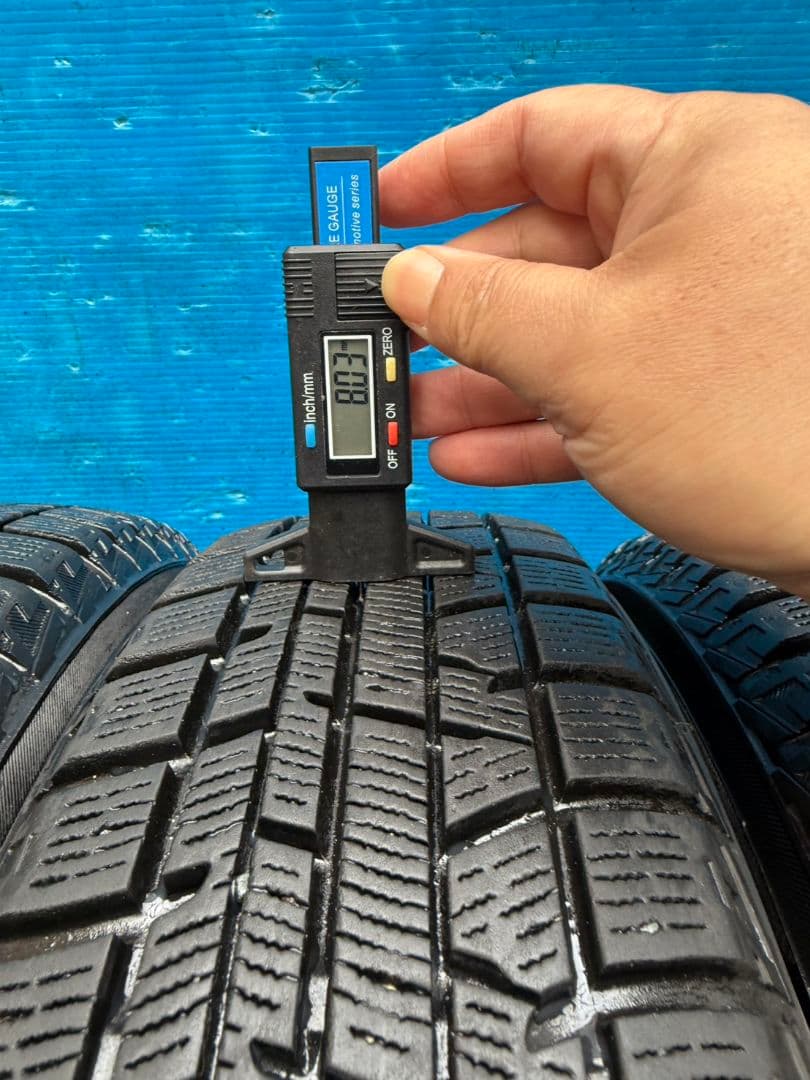 d*9様 YOKOHAMA iceGUARD スタッドレス 155/65/R14