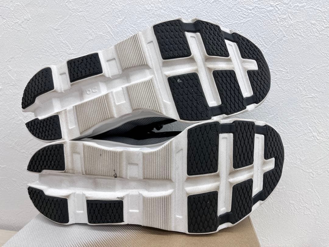 柴犬Cloudmonster 2 メンズ柴犬 26.5CM