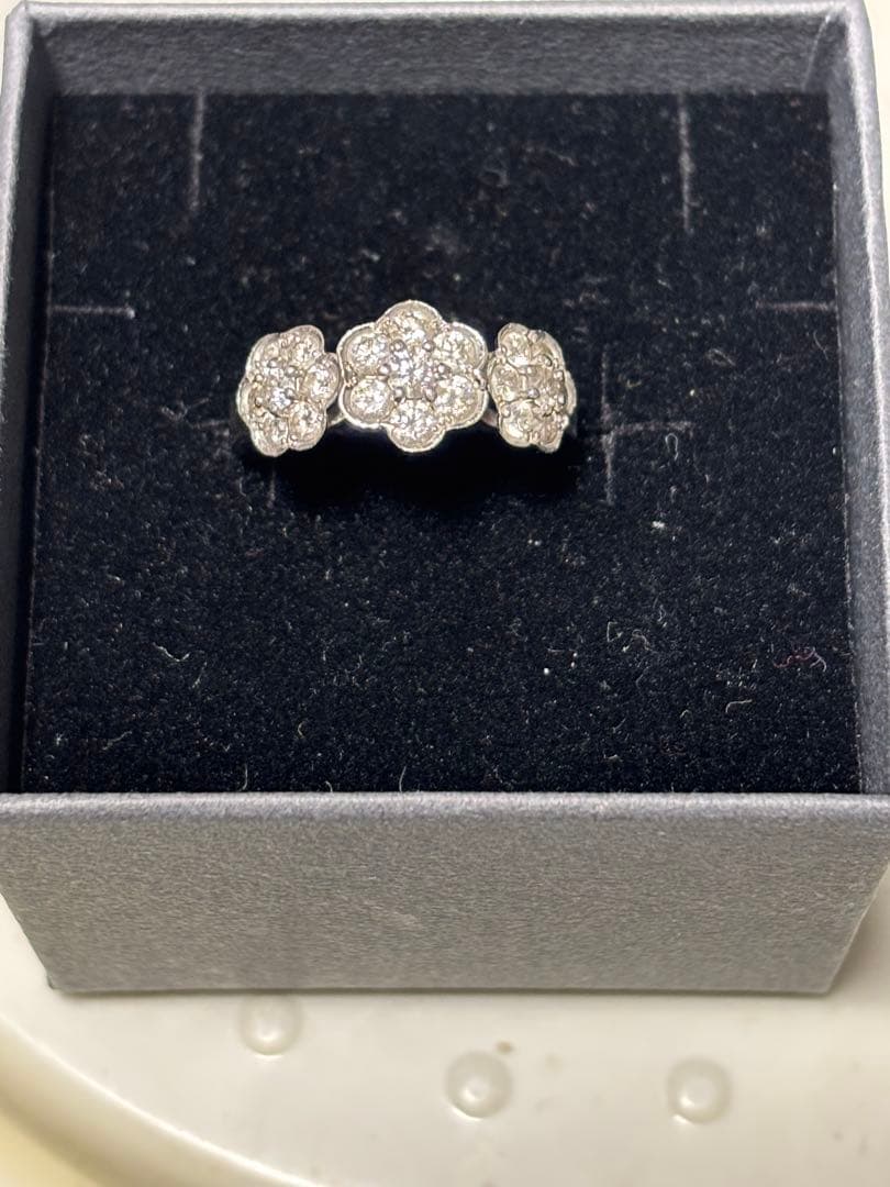 プラチナ900 花モチーフ リング 楽天市場】指輪 pt900 ダイヤモンド フラワーリング プラチナ900 0.21