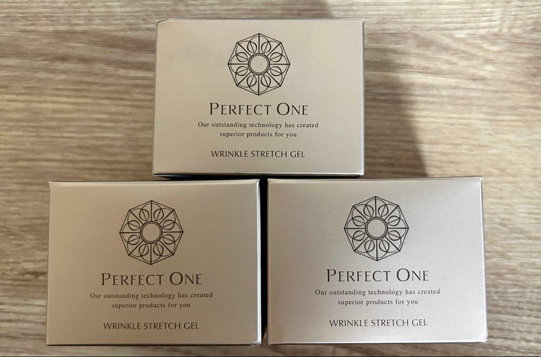パーフェクトワン　美容液ジェル50g×3 Amazon.co.jp: パーフェクトワン PERFECT ONE 医薬部外品