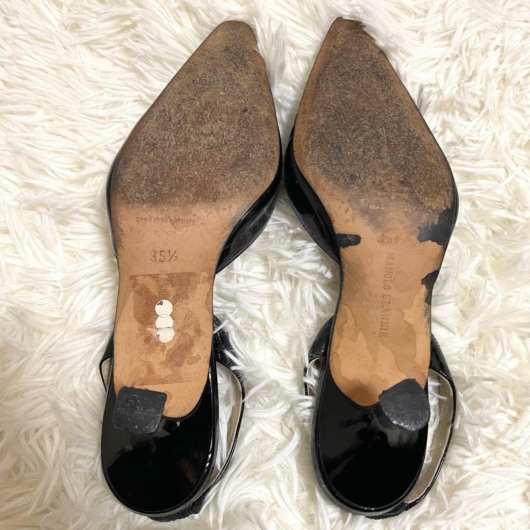 マノロブラニク パンプス キャロリン エナメル ポインテッドトゥ 22.5cm