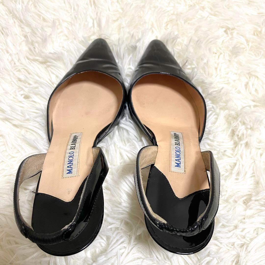 マノロブラニク パンプス キャロリン エナメル ポインテッドトゥ 22.5cm