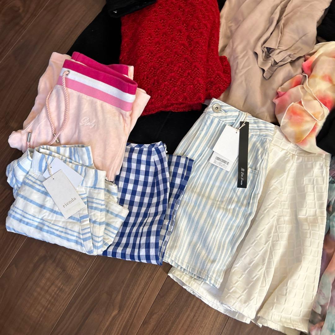 専用♡rienda まとめ売り LIPSERVICE Rady datura