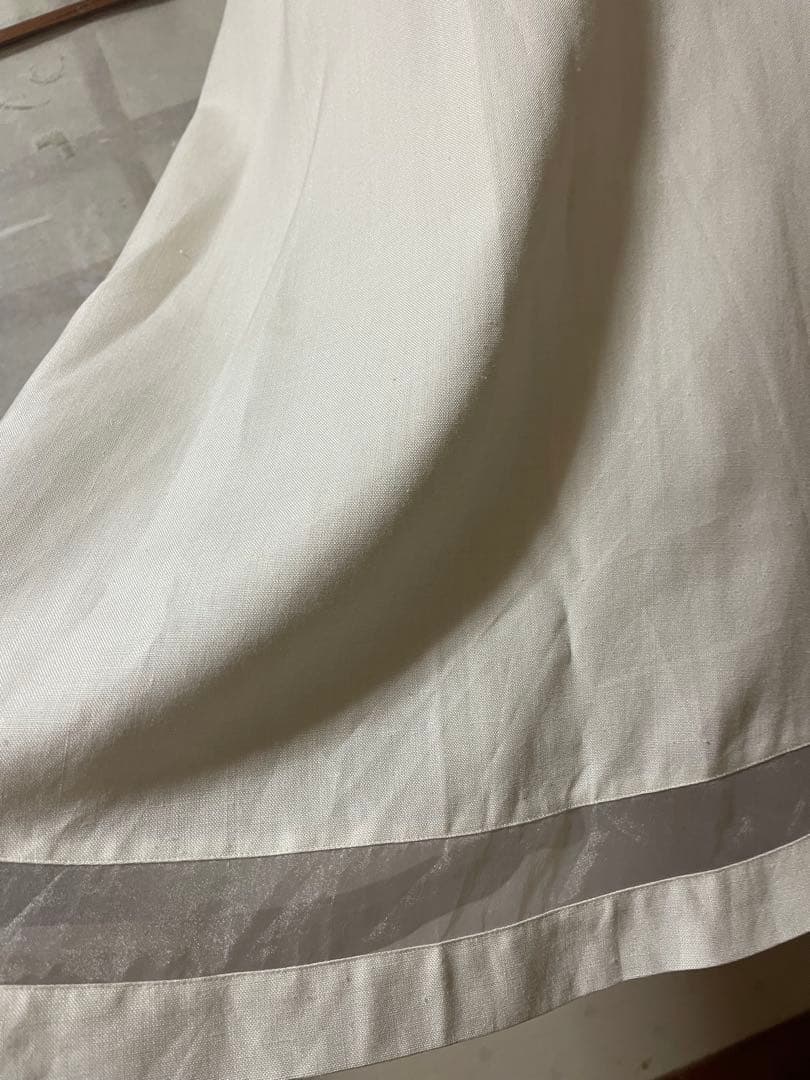 ゆか　　　春夏　ジバンシー　美ライン　スカート