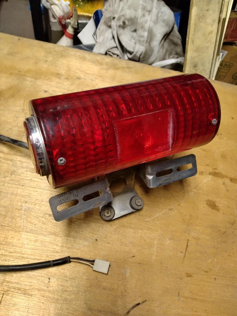 re5テ−ルAssy Used 2wd Steering Cylinder W/ End Caps fits John Deere 5200 5210