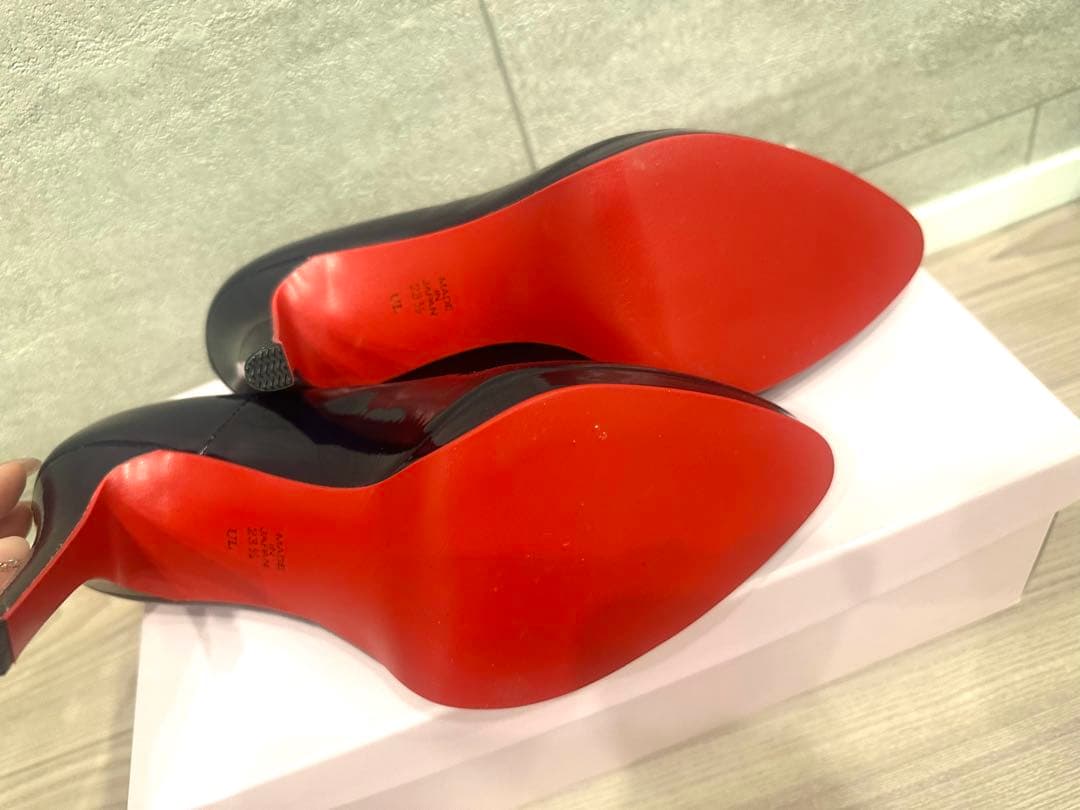 DIANA ダイアナ《WEB限定カラー》ストーム付き美脚パンプス