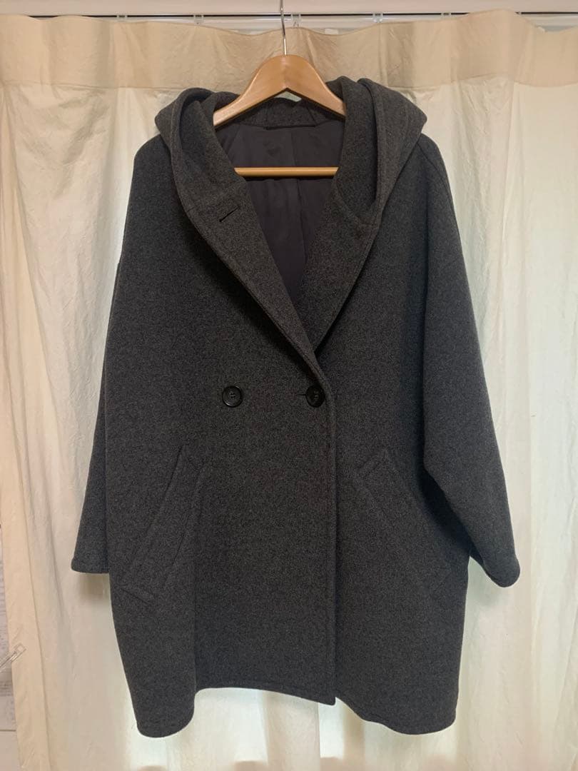 美品】APストゥディオモッサオーバーフーディコート38グレーの通販はau