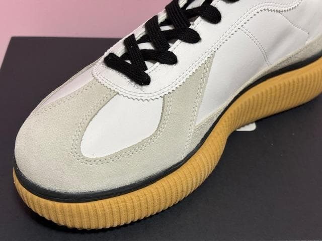 Onitsuka Tiger スニーカー DELECITY 27.5cm 新品