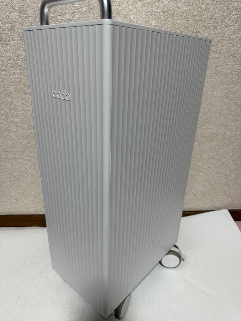 cado 除湿機 ROOT コンプレッサー方式 DH-C7100 カドー除湿機ROOT 7100レビュー ：見た目最高、性能最強。1年中快適な