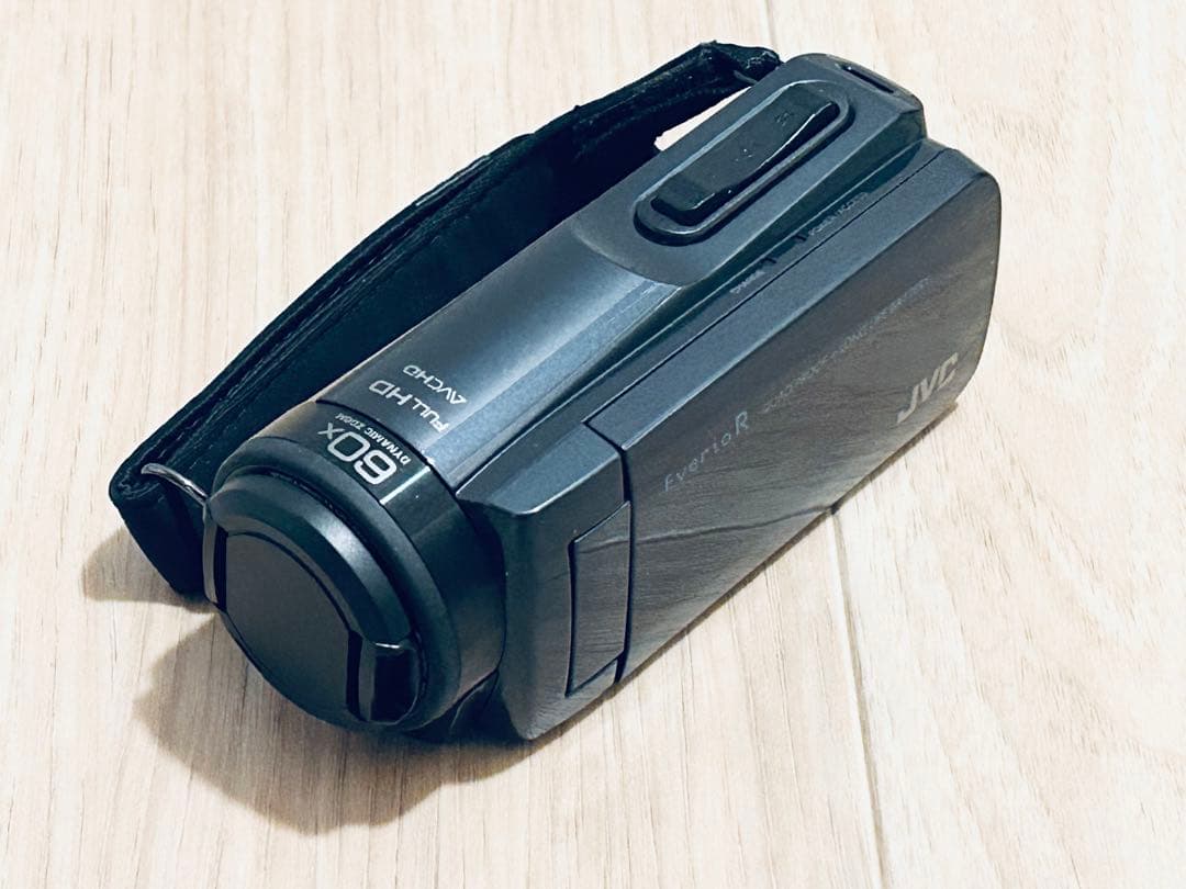 JVC Everio R ビデオカメラ 本体 GZ-R470 アイスグレー - メルカリ
