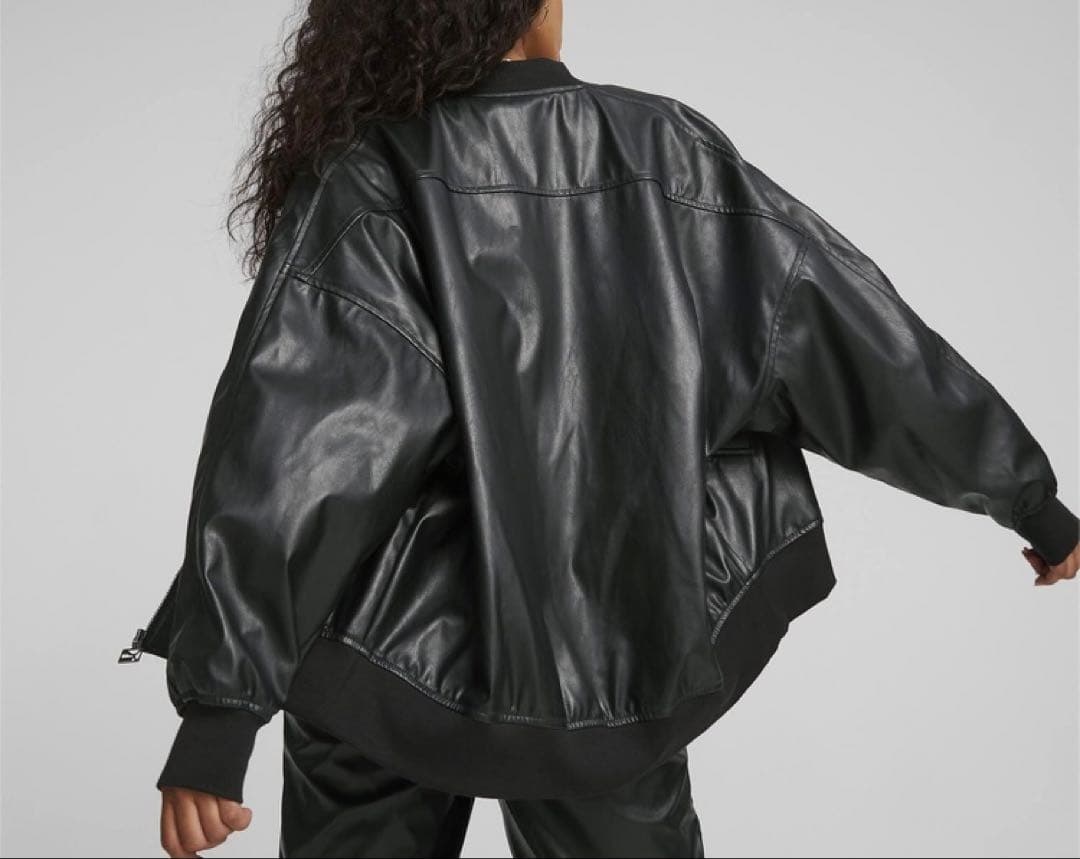 美品】PUMA プーマ T7 オーバーサイズフェイクレザーボンバー