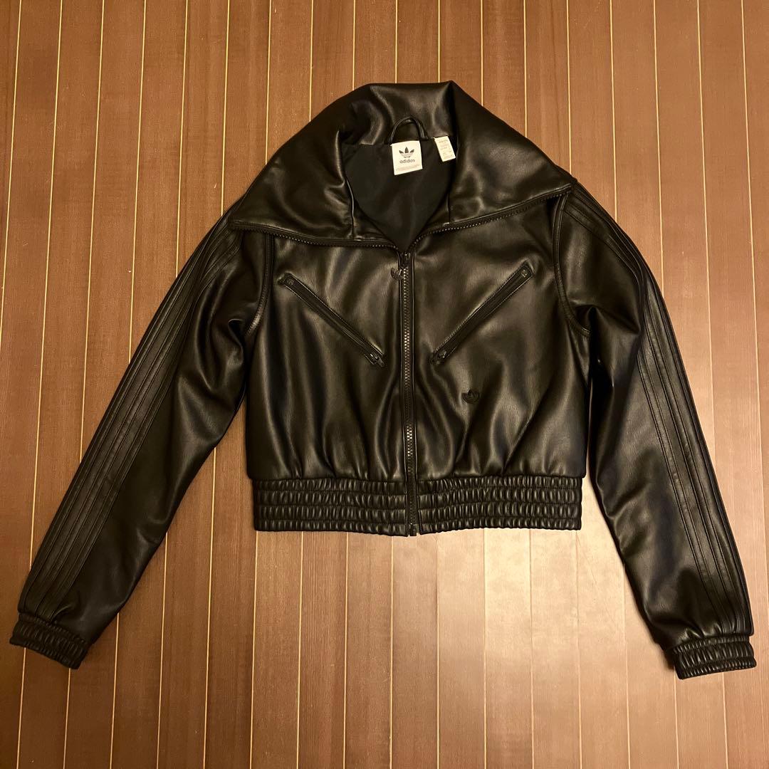 adidas オリジナルス ショート丈フェイクレザーレザージャケット S