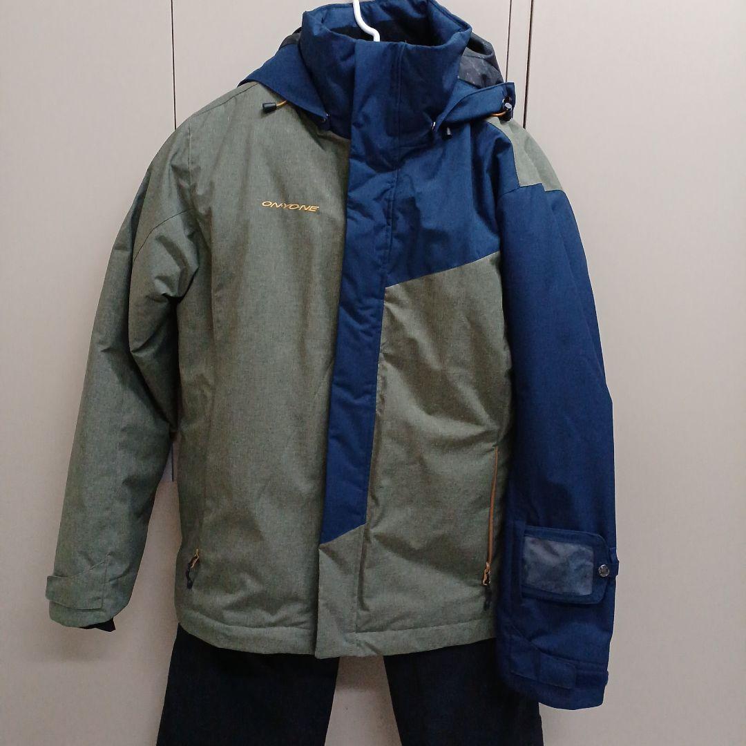 ONYONE ウィンタースポーツジャケット グリーン/ネイビー オンヨネ（ONYONE） 【5日限定！全品P10倍！】ONYONE スキーウェア