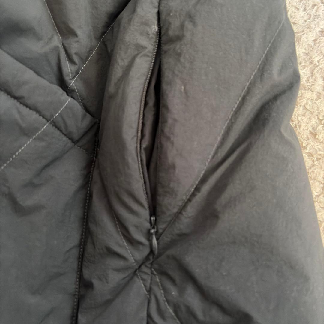 bonbonで購入 クルーネックダウンベスト - メルカリ