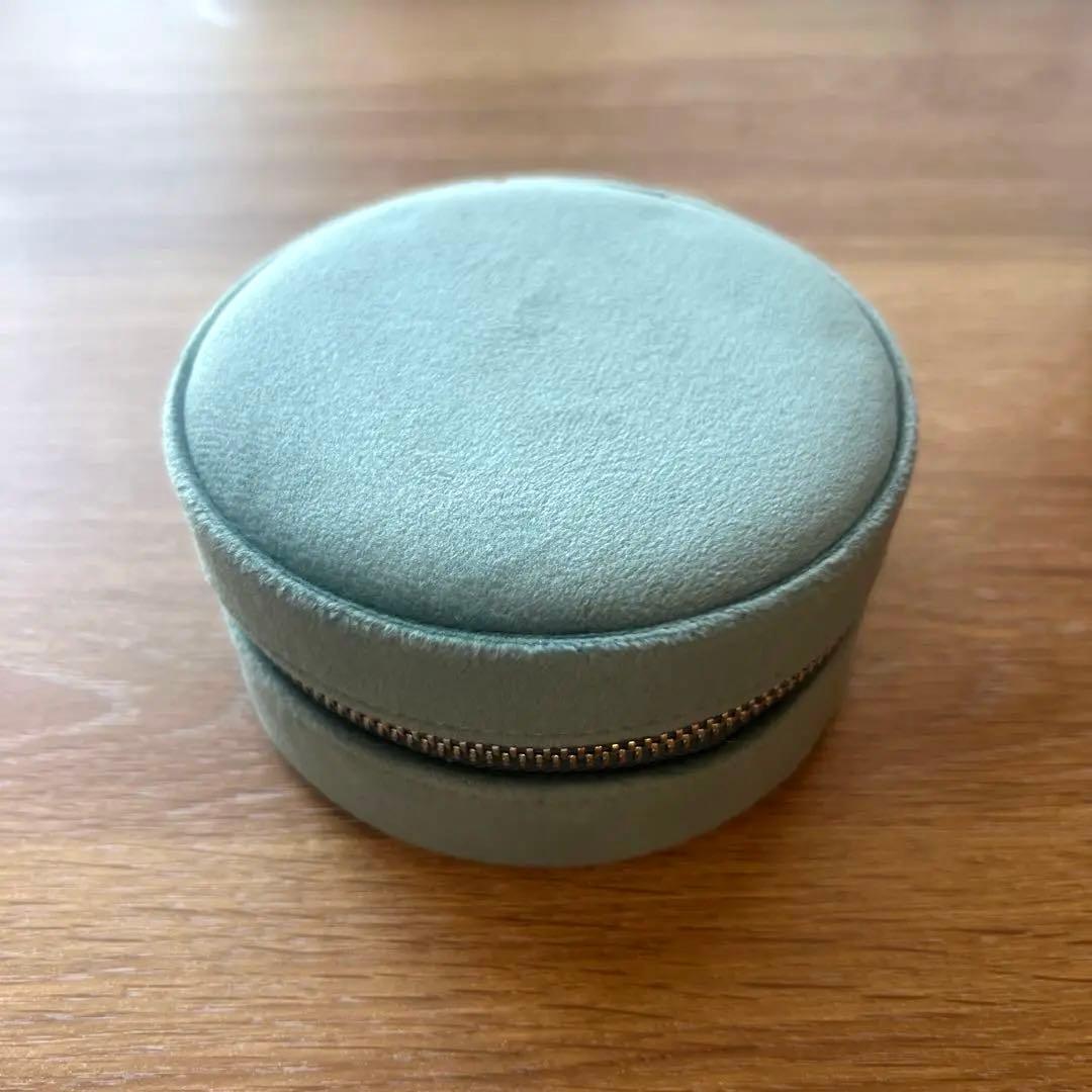 MICHIXSLY Jewelry pouch ノベルティー ミチ スライ - メルカリ