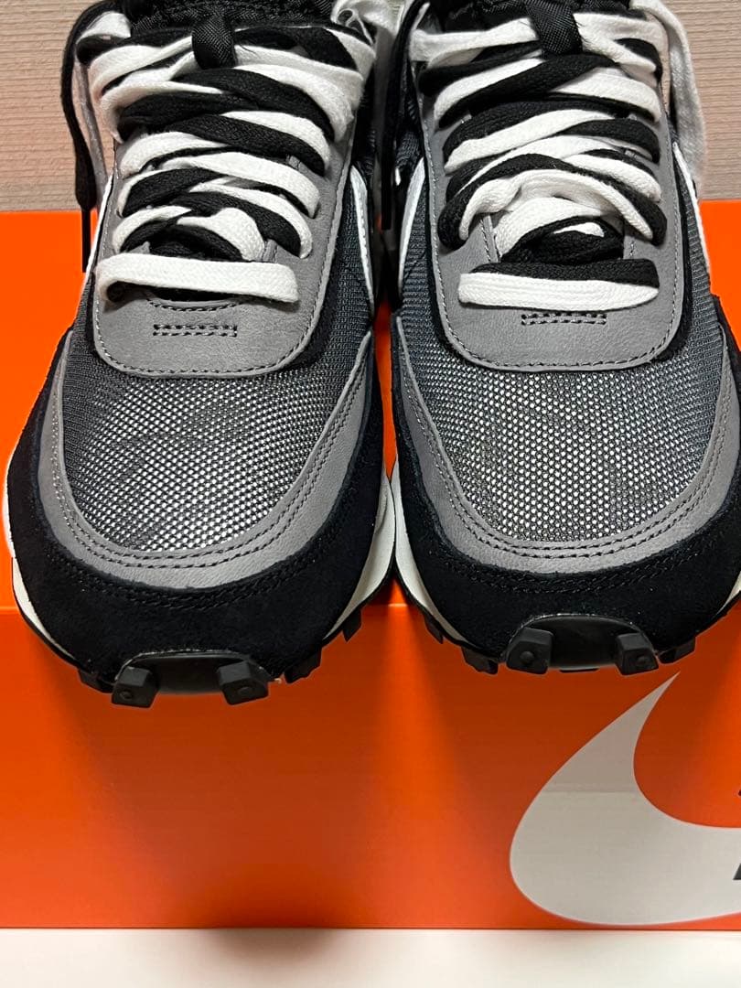 【美品】サカイ × ナイキ LD ワッフル \"ブラック\"