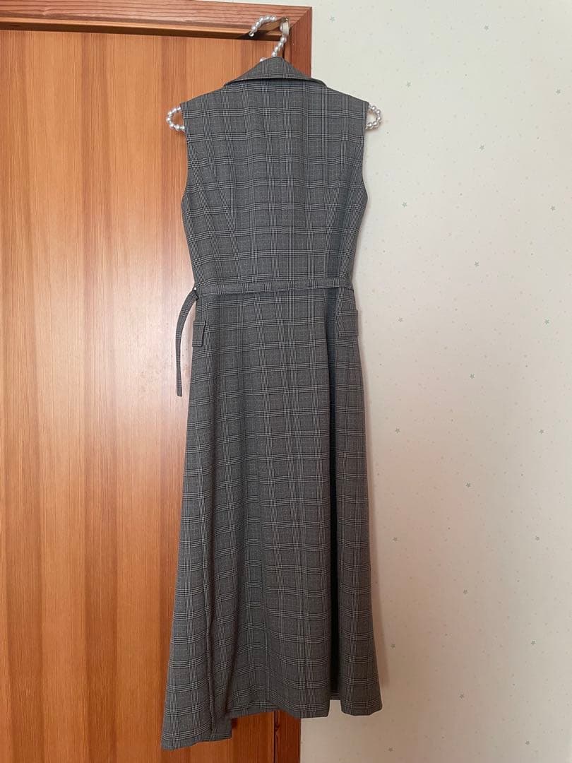 完売品】FRAY I.D ダブルブレストアシメデザインワンピース - メルカリ