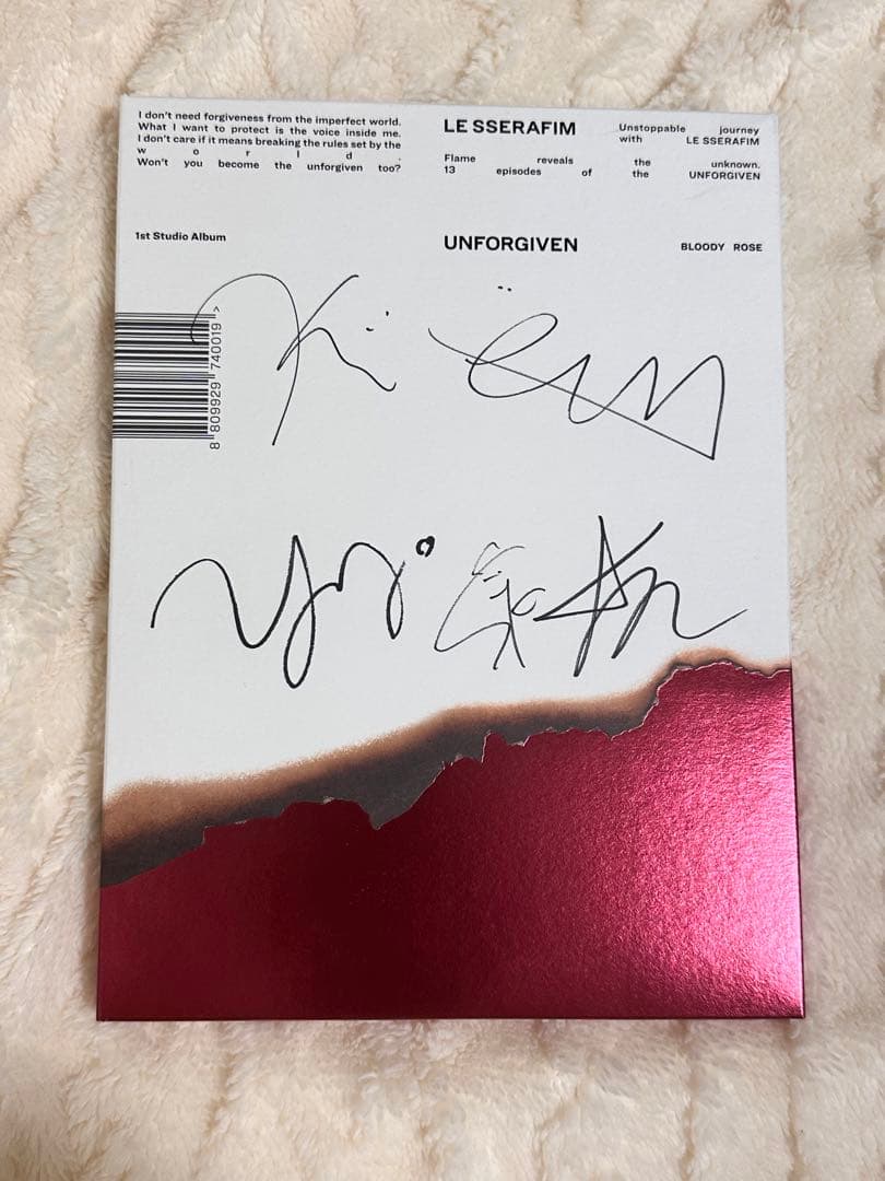 le sserafim 直筆サイン入りCD - メルカリ