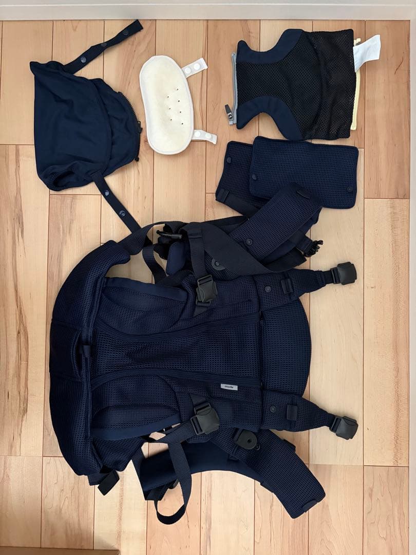 R*n様 Aprica ラクリス ネイビー 付属品あり R*n様 Aprica ラクリス ネイビー 付属品あり アップリカ ラクリス