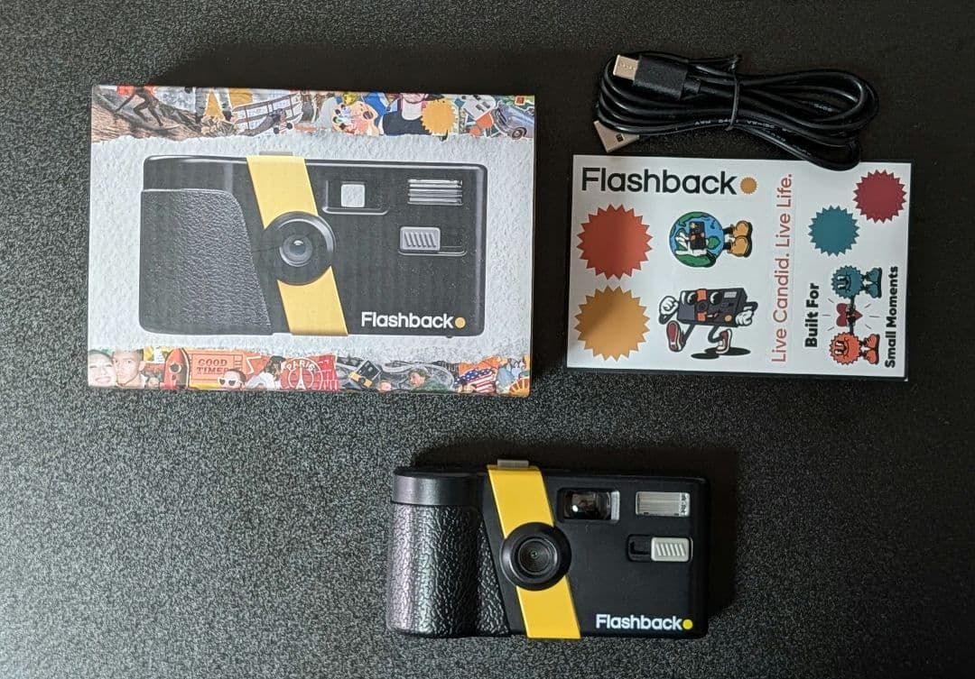 デジタルカメラ Flashback one35 (yellow) NEWS: Flashback Start-Up Blends Disposable Nostalgia and Digital