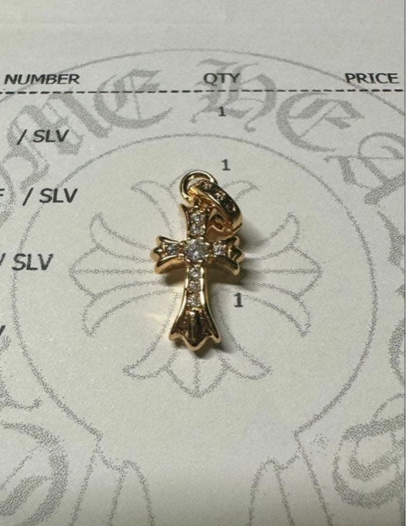 は*る様 クロムハーツ　クロスベビーファット　チャーム22K天然パヴェ インボイ クロムハーツCHクロスベビーファットチャーム22Kwithパヴェ