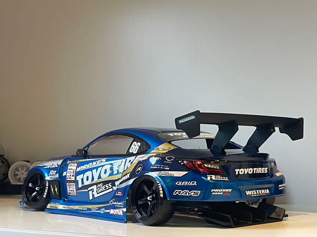 2024 SHIBATA GR86 D1GP TOYO仕様 塗装済未走行ボディ - メルカリ