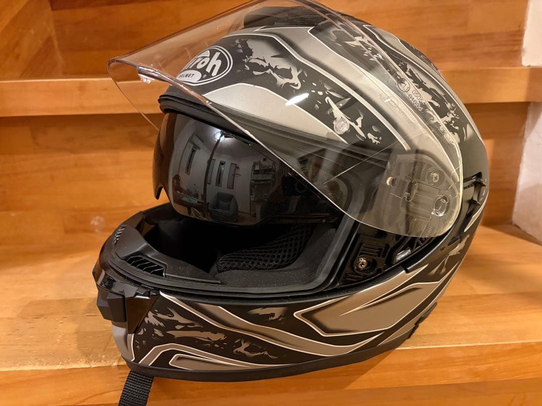 Airoh フルフェイスヘルメット ブラック・シルバー アイロー ヘルメット バイク フルフェイス」の人気商品一覧 | 安い商品