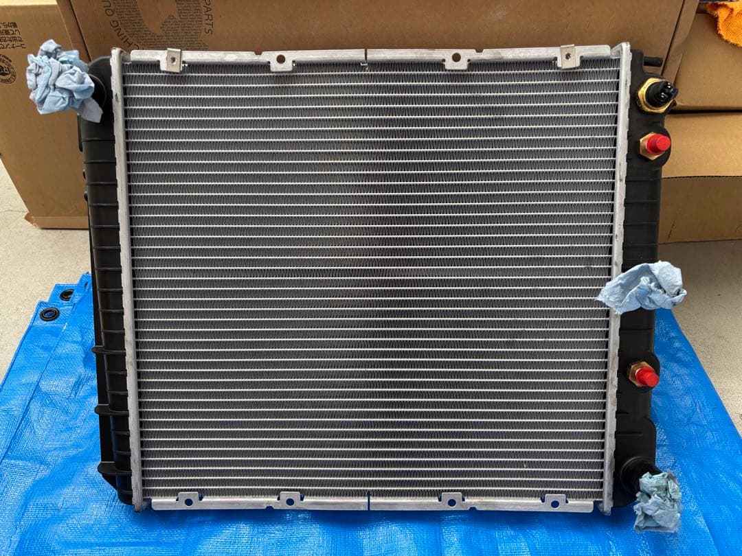 VOLVO ボルボ 240 ・ 740 ラジエター Nissens ニッセンズ製 5520.1985-1993 ボルボ 240 ラジエター NEW 244 245 740 745 760 780