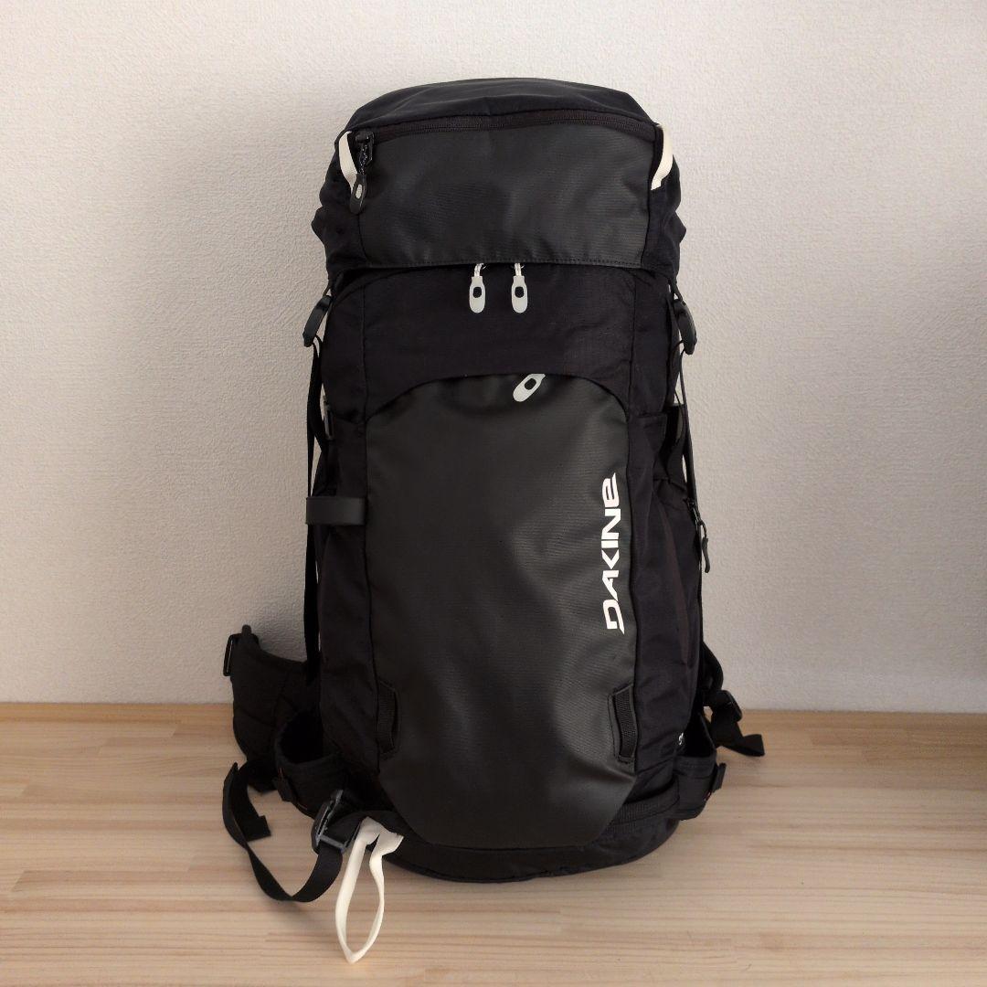 DAKINE POACHER 40L バックパック Dakine Poacher 40L Backpack | The BackCountry in Truckee, CA - The