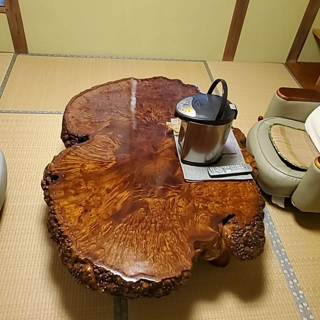 瘤付きかりんの一枚板座卓 茶色 瘤付き かりんの一枚板座卓 茶色｜Yahoo!フリマ（旧PayPayフリマ）