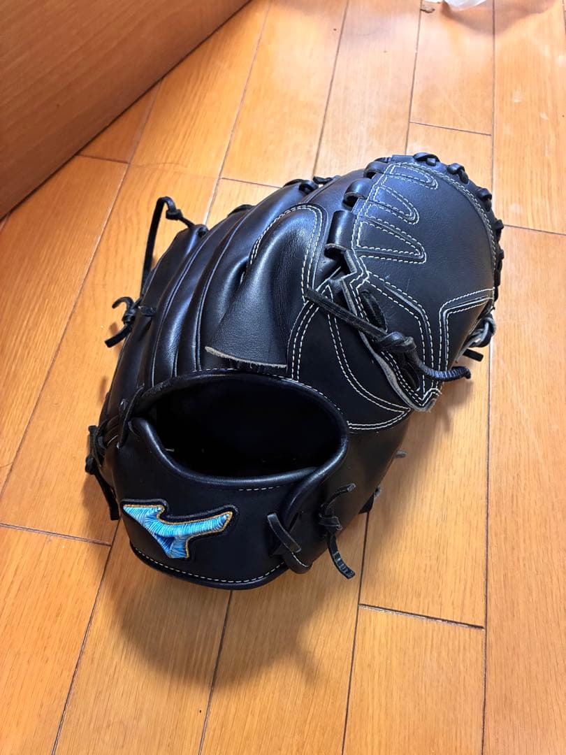 あ*様 ミズノプロ 軟式 投手 黒 ダイバーシティブルー トッププロも愛用するミズノの世界にひとつだけのグラブ