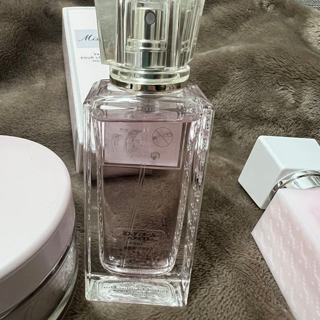 買うコスメ・美容 - Miss Diorセット