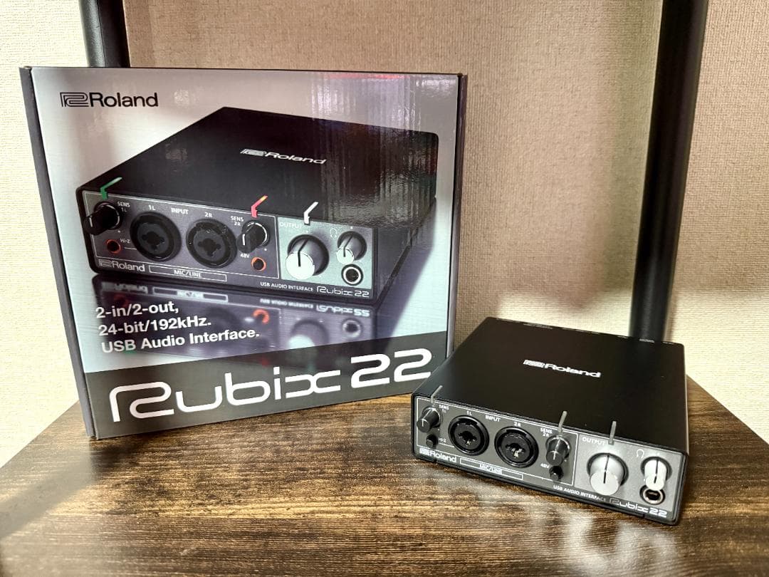 Roland Rubix 22 USBオーディオインターフェース【付属品完備】 Rolandから高品質オーディオインターフェイス「Rubix22」が誕生いたし