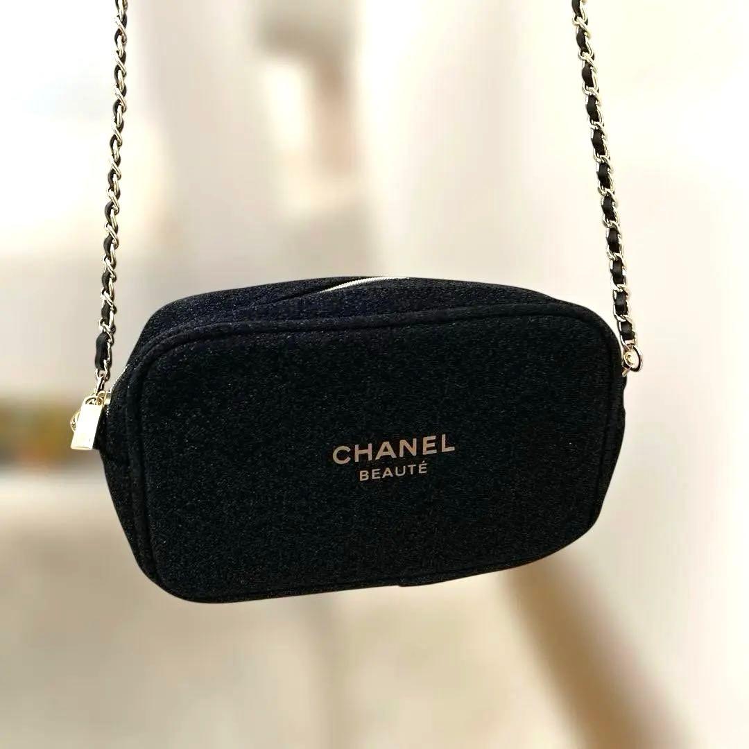 CHANEL BEAUTÉ ブラック ノベルティポーチチェーン付 - メルカリ