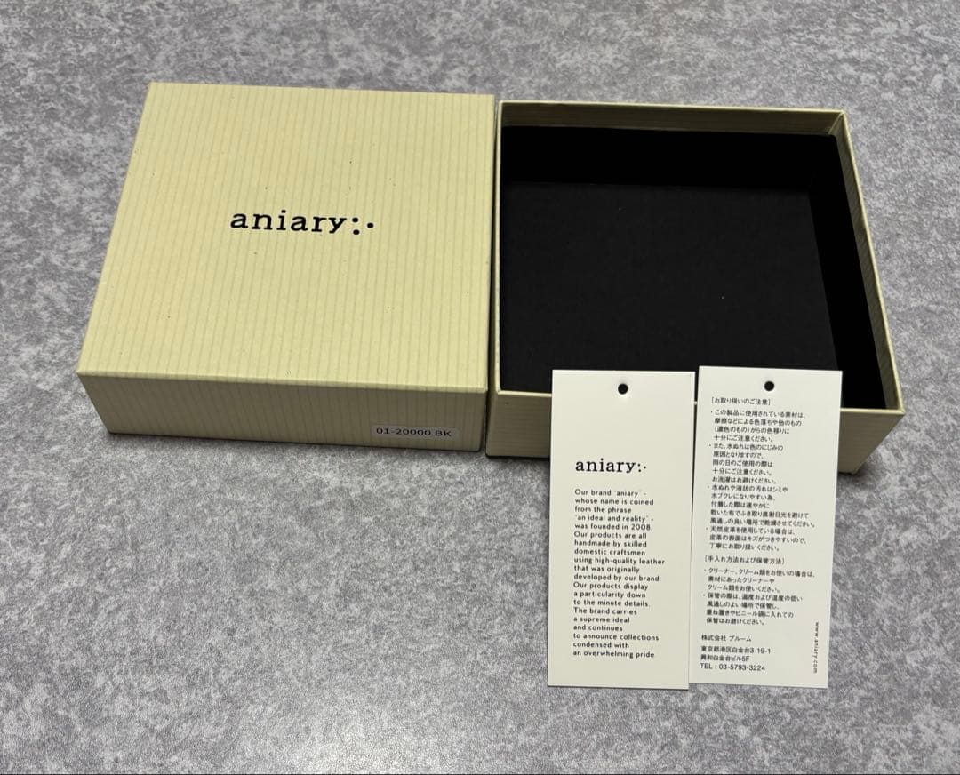 aniary 二つ折り財布 aniary（アニアリ） 最大53%☆2/27〜 正規取扱店 財布 aniary Shrink