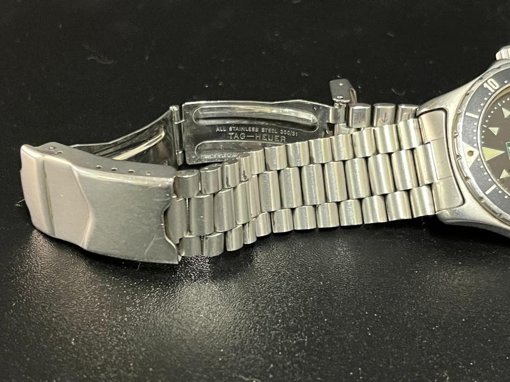 ◇TAG HEUER タグホイヤープロフェッショナルブラック 腕時計 08175