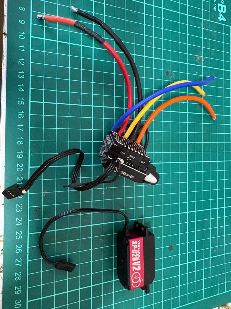 ヨコモ　BL-RS4 アンプ　SP-02D V2 サーボ SP-02DV2BL ドリフト用 プログラマブルサーボ SP-02DV2 ブルー
