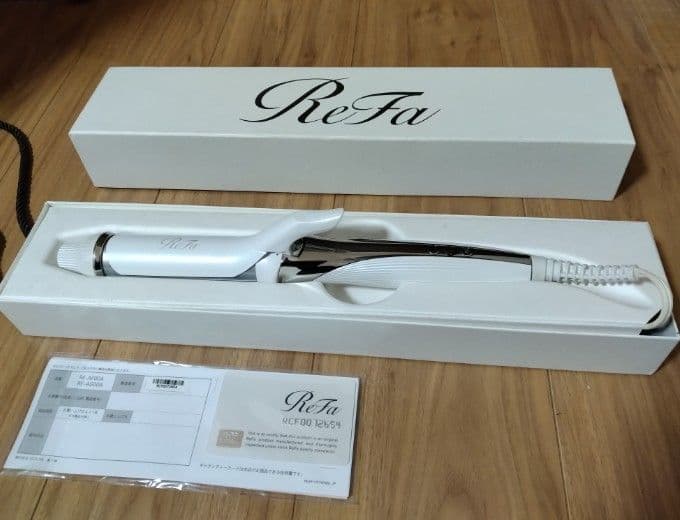 ReFa カールアイロン 32mm 楽天市場】リファ カールアイロン プロ 32 ブラック RE-AW03A ReFa