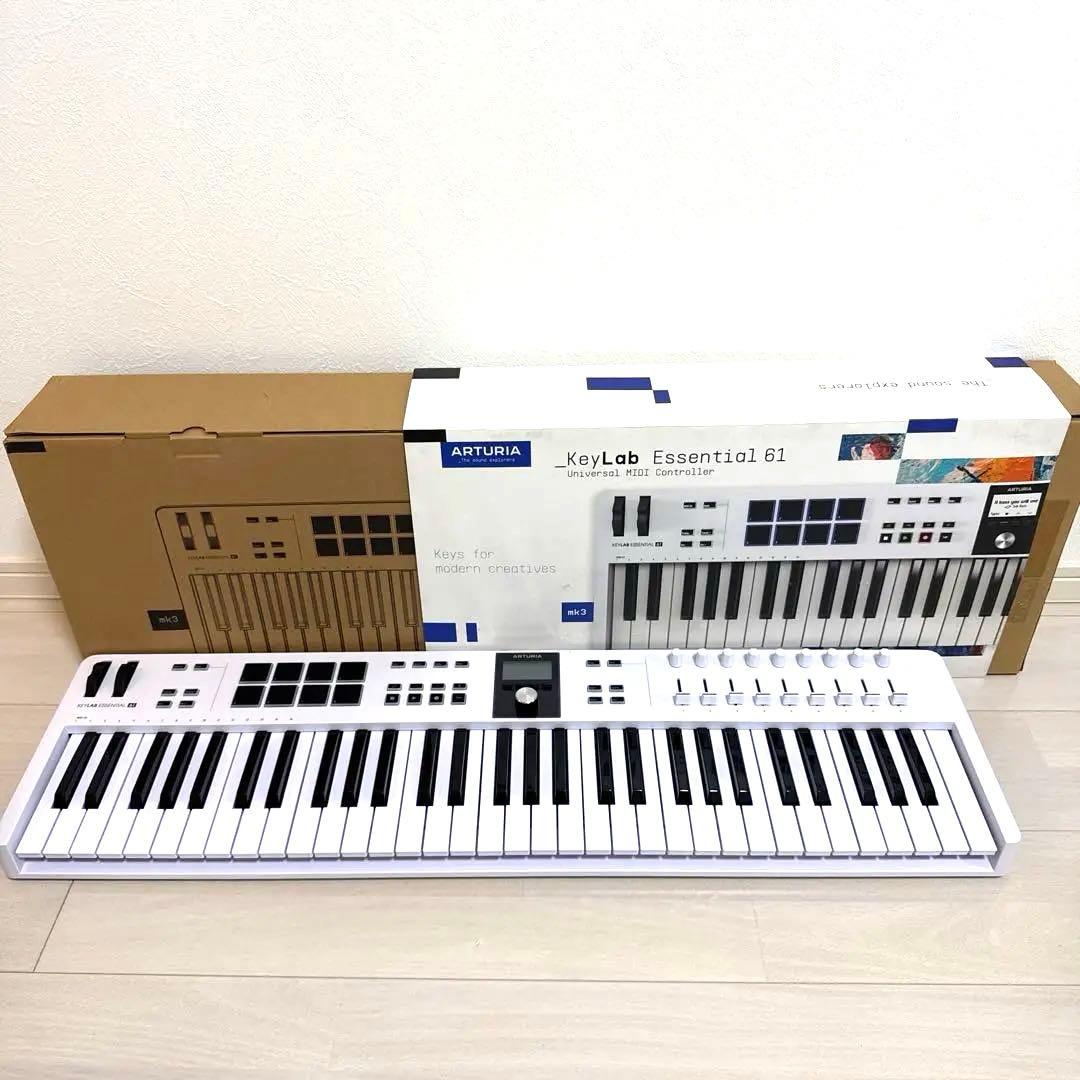midiキーボード keylab essential 61 Arturia KeyLab Essential 61 mk3 MIDI Keyboard Controller - Black