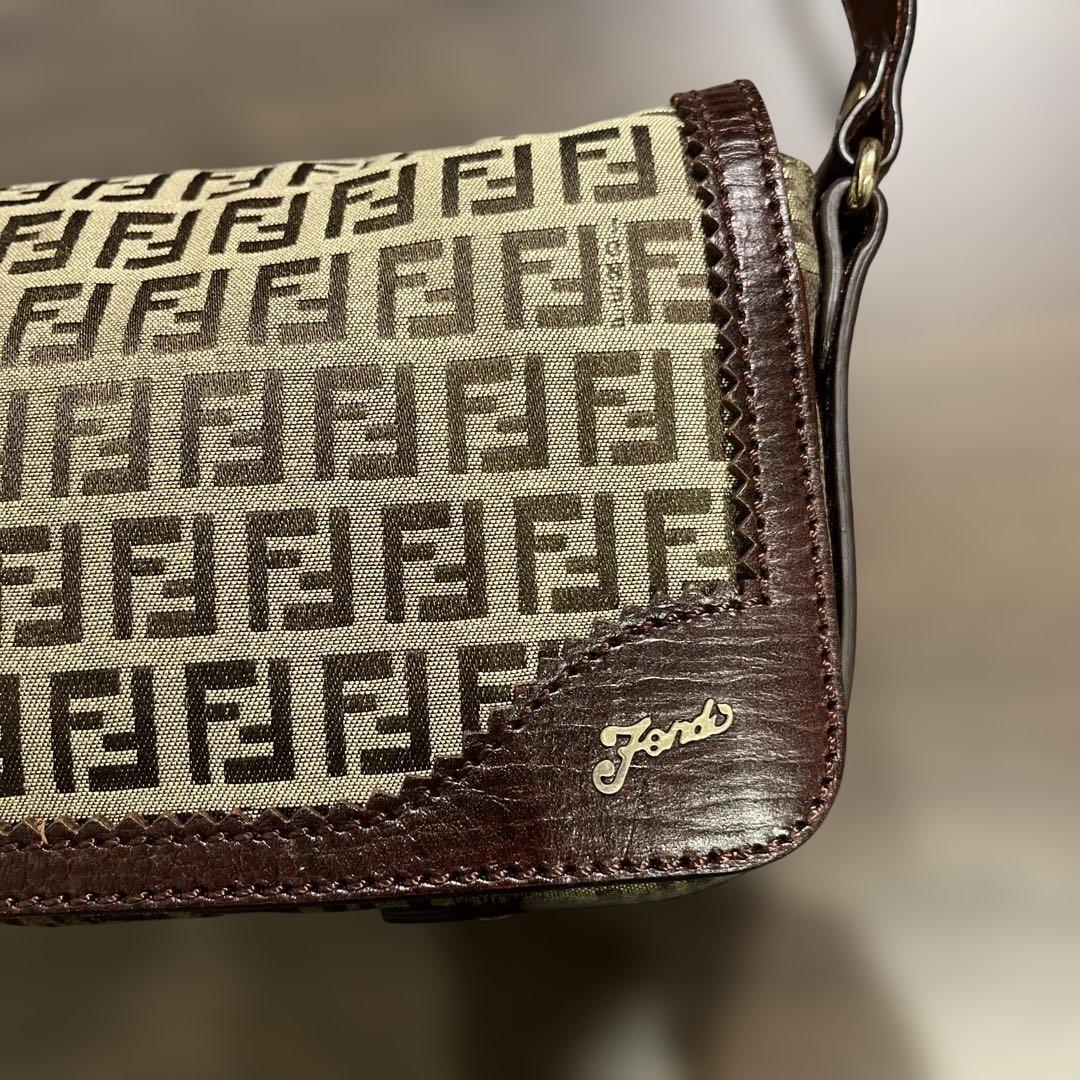 FENDI フェンディ ズッキーノ柄 ワンショルダーバッグ - メルカリ