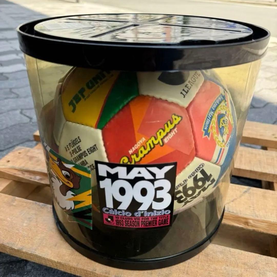 1993年Jリーグ開幕記念 サッカーボール - メルカリ