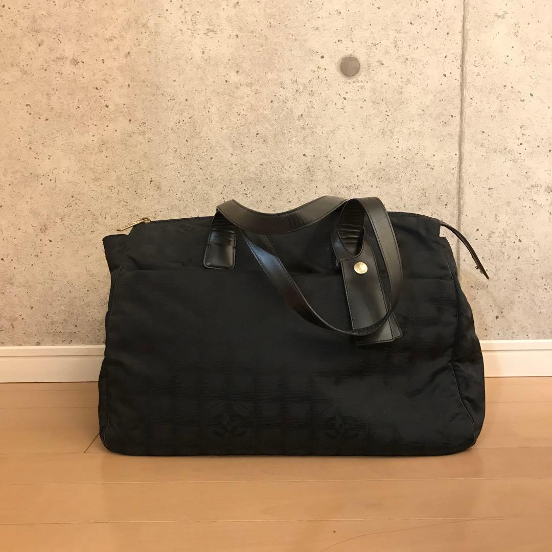 【maaco】CHANEL シャネル Flap bag with top handle, Lambskin & gold-tone metal, black